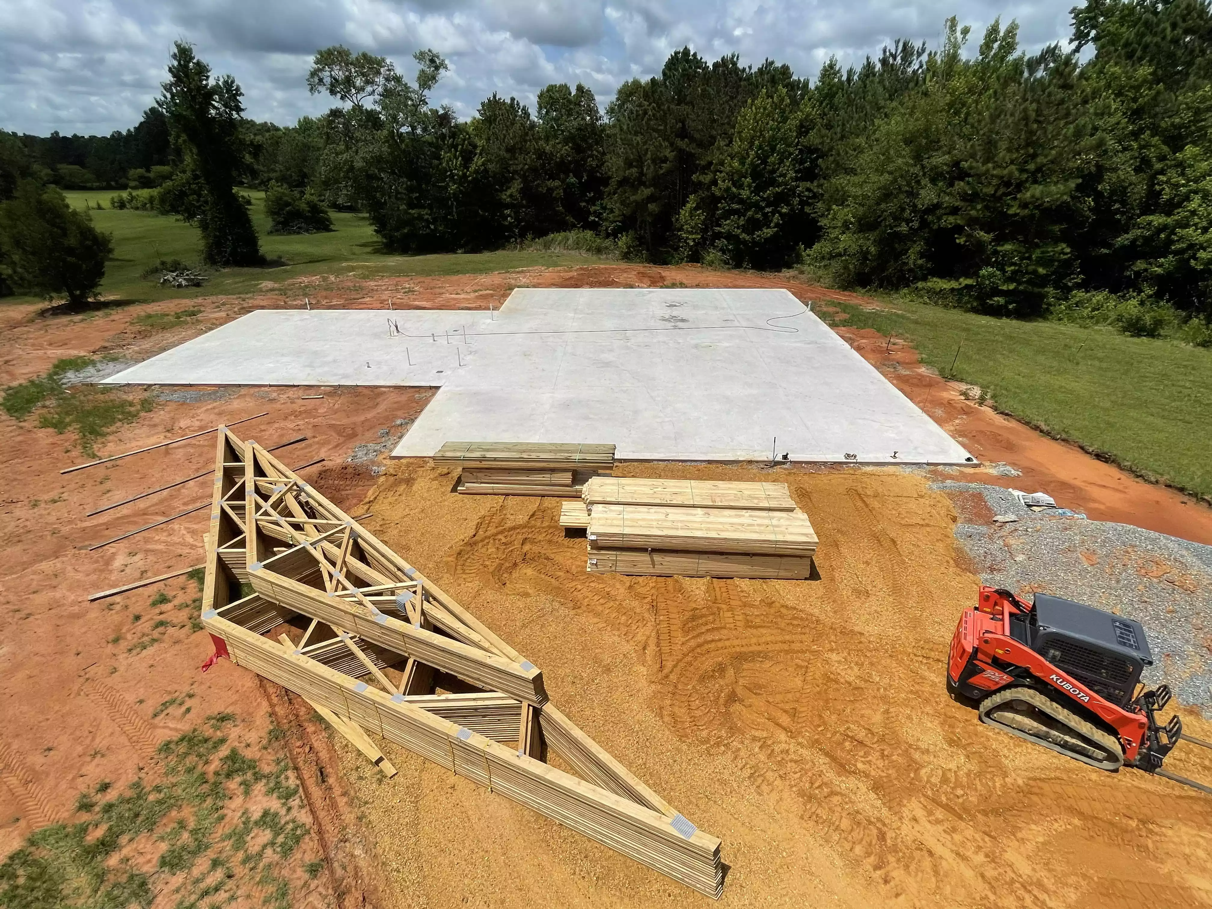 Rockys Lumber and Supply for Custom Buildings Arab and Cullman Alabama